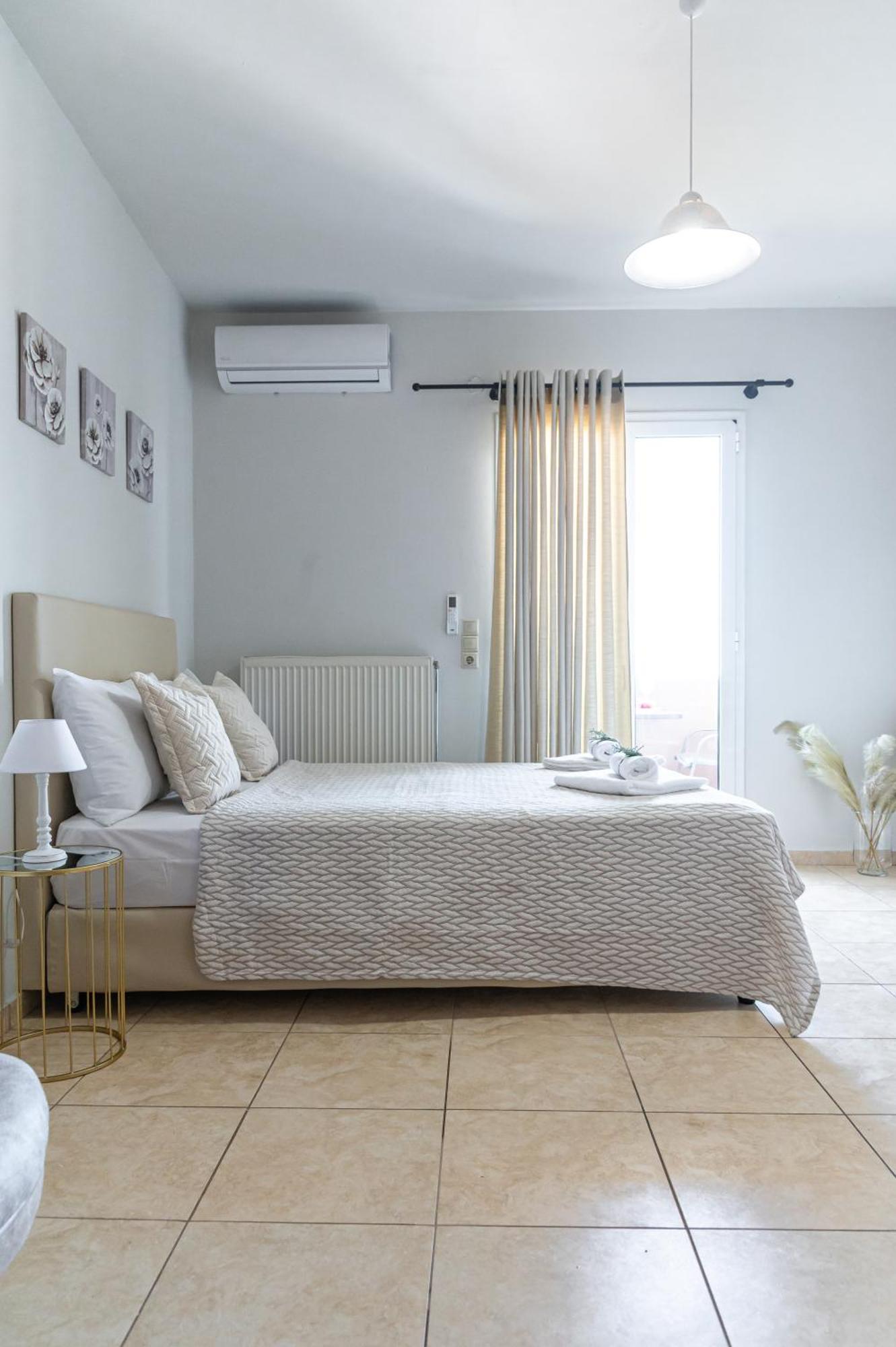 Alexandros Seaview Apartment